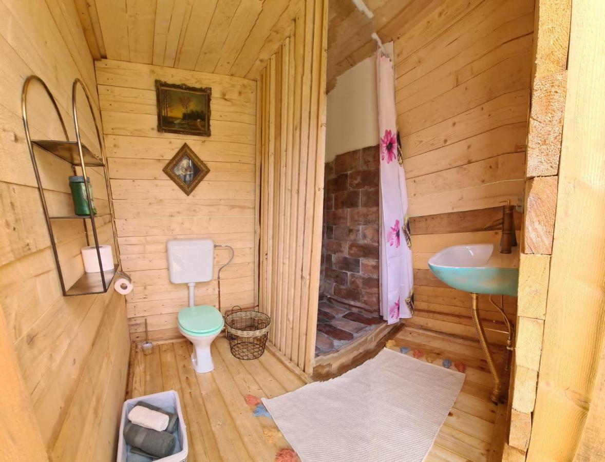 Отель The Hunters Glamping Ciudanovita Экстерьер фото